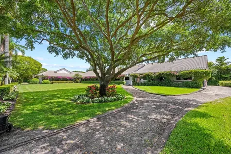2440 Appaloosa Trail Wellington FL 33414
