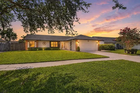 294 NW 42nd Way Deerfield Beach FL 33442