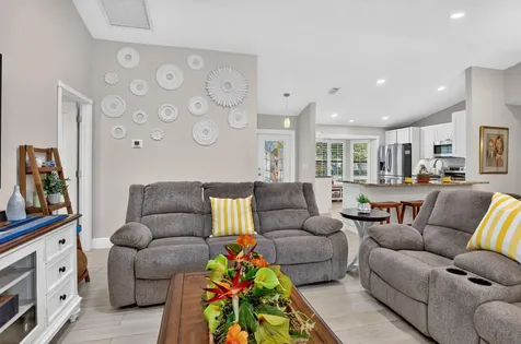 294 NW 42nd Way Deerfield Beach FL 33442