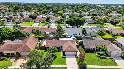 294 NW 42nd Way Deerfield Beach FL 33442