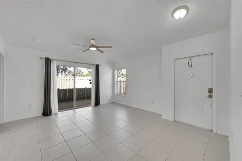 5361 NW 90th Avenue Sunrise FL 33351