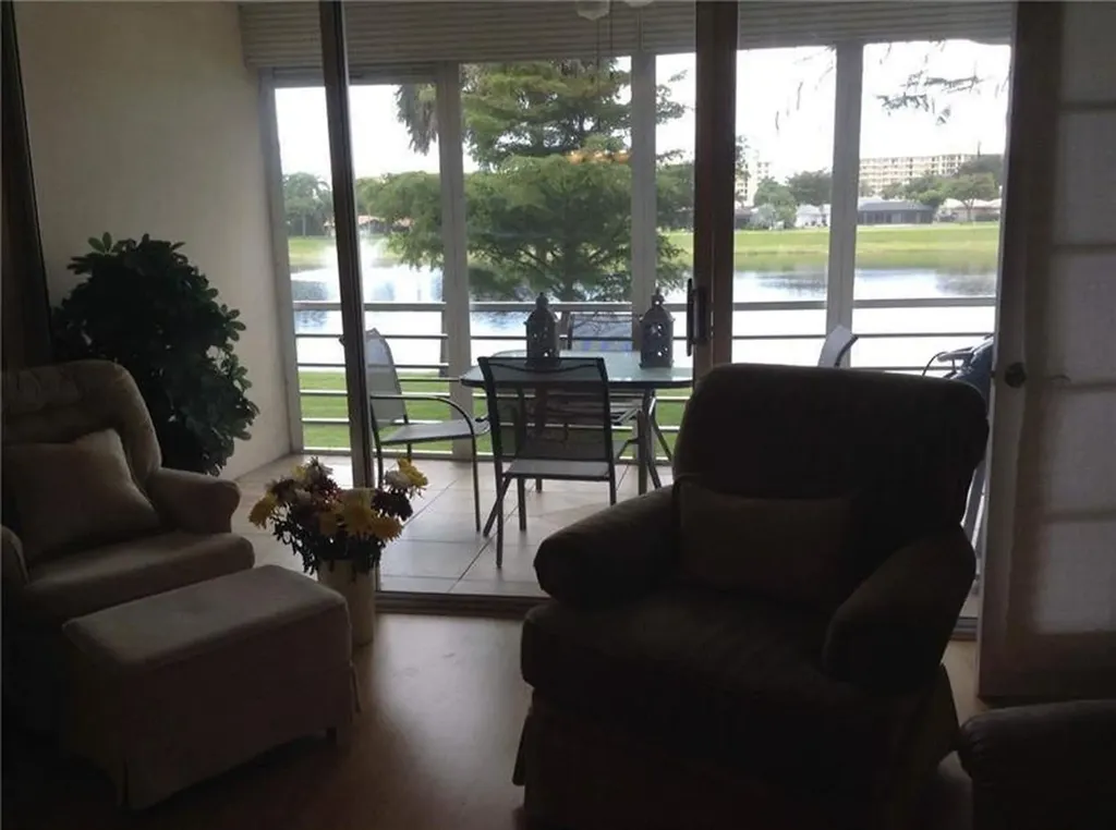 3150 N Course Lane Pompano Beach FL 33069