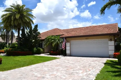 937 Mccleary Street Delray Beach FL 33483