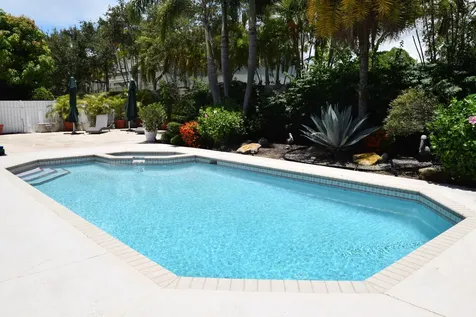 937 Mccleary Street Delray Beach FL 33483