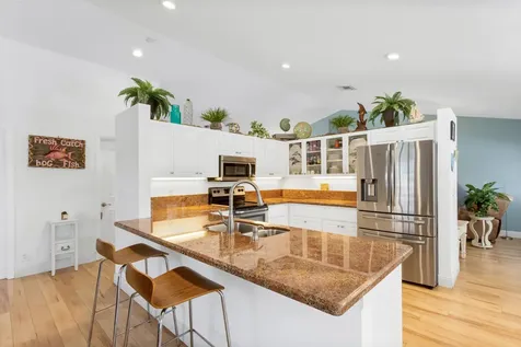 937 Mccleary Street Delray Beach FL 33483