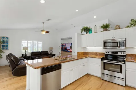937 Mccleary Street Delray Beach FL 33483
