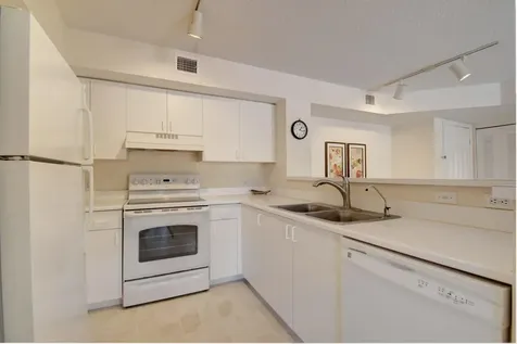 135 Yacht Club Way Hypoluxo FL 33462