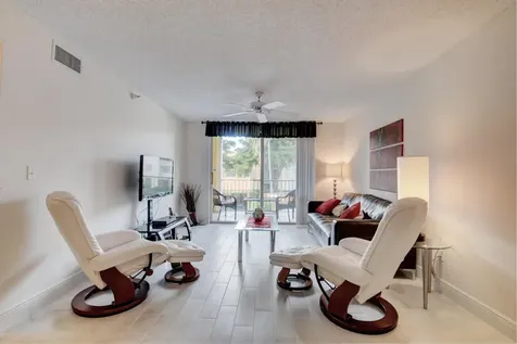 135 Yacht Club Way Hypoluxo FL 33462