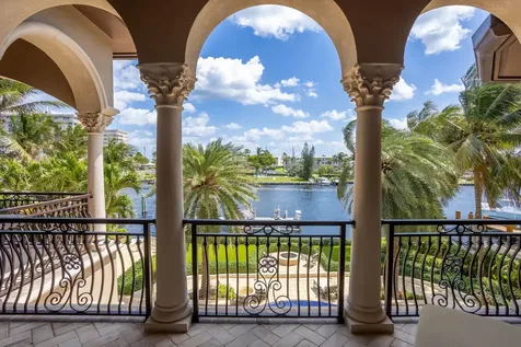 3870 NE 31st Avenue Lighthouse Point FL 33064