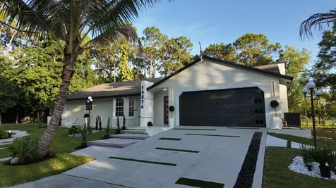 13574 59th Court N The Acreage FL 33411