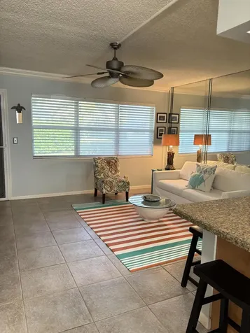 210 Horizons E Boynton Beach FL 33435