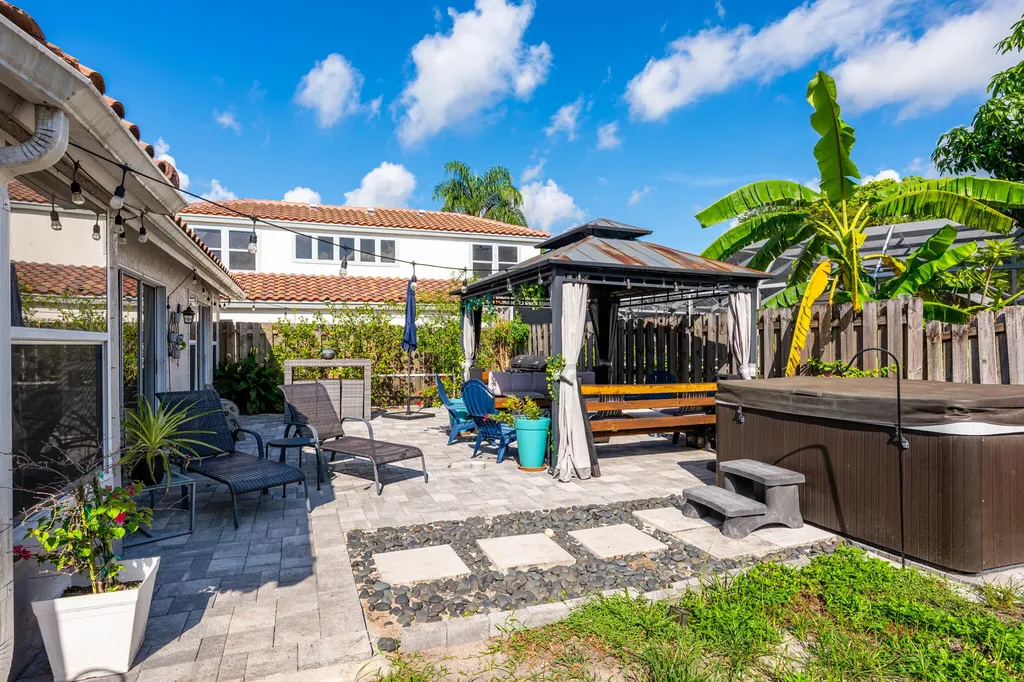 12620 White Coral Drive Wellington FL 33414