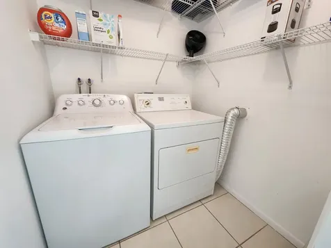 369 Capri H Delray Beach FL 33484
