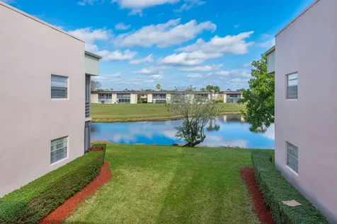 369 Capri H Delray Beach FL 33484