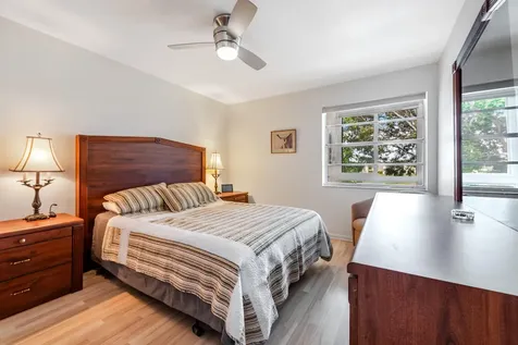 369 Capri H Delray Beach FL 33484
