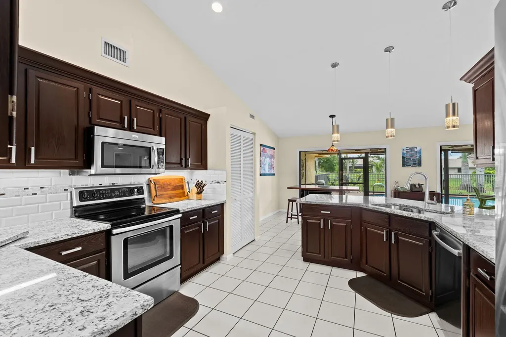 1707 Primrose Lane Wellington FL 33414