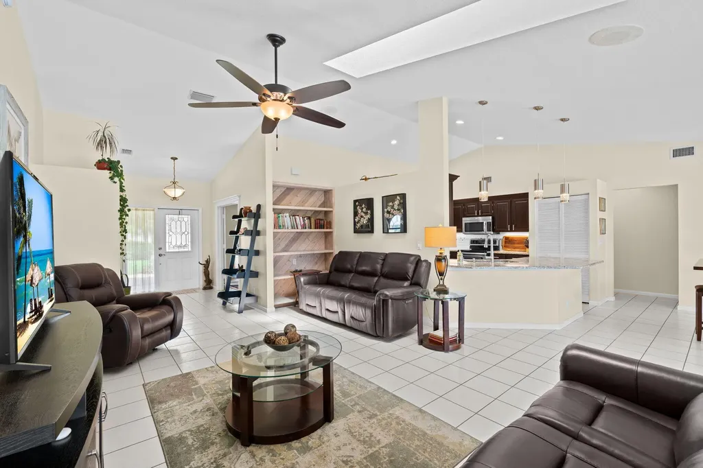 1707 Primrose Lane Wellington FL 33414