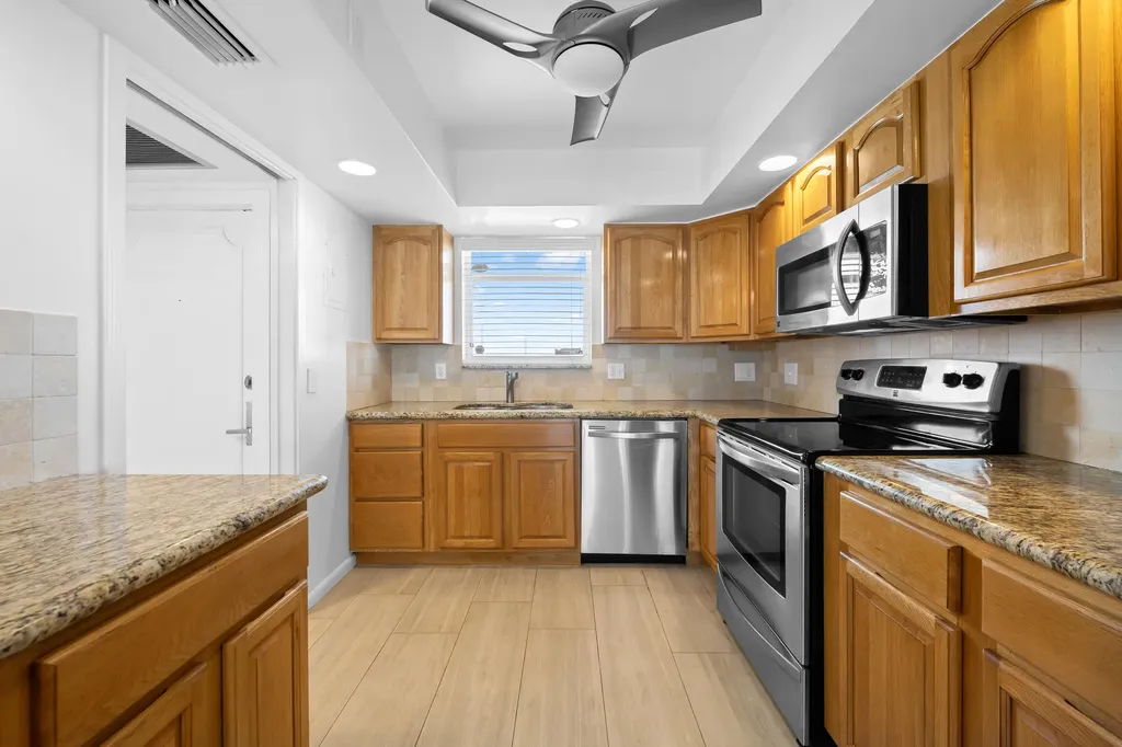 3100 NE 49th Street Fort Lauderdale FL 33308