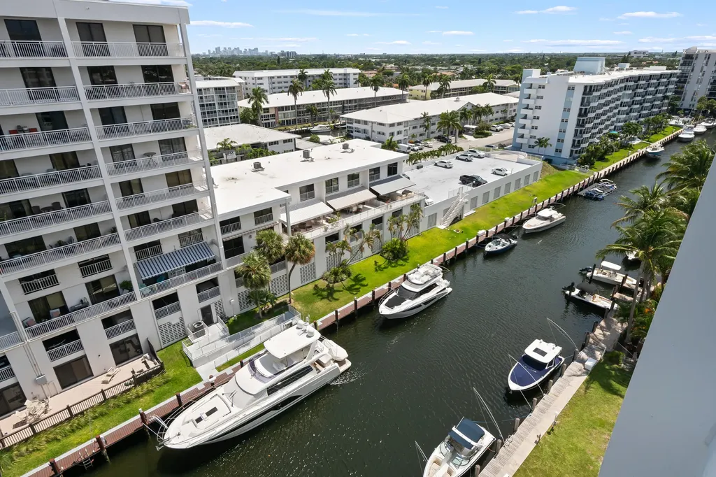 3100 NE 49th Street Fort Lauderdale FL 33308