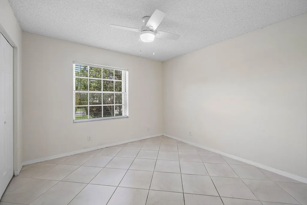 6192 Floral Lakes Drive Delray Beach FL 33484