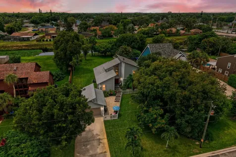 3918 Edgar Avenue Boynton Beach FL 33436