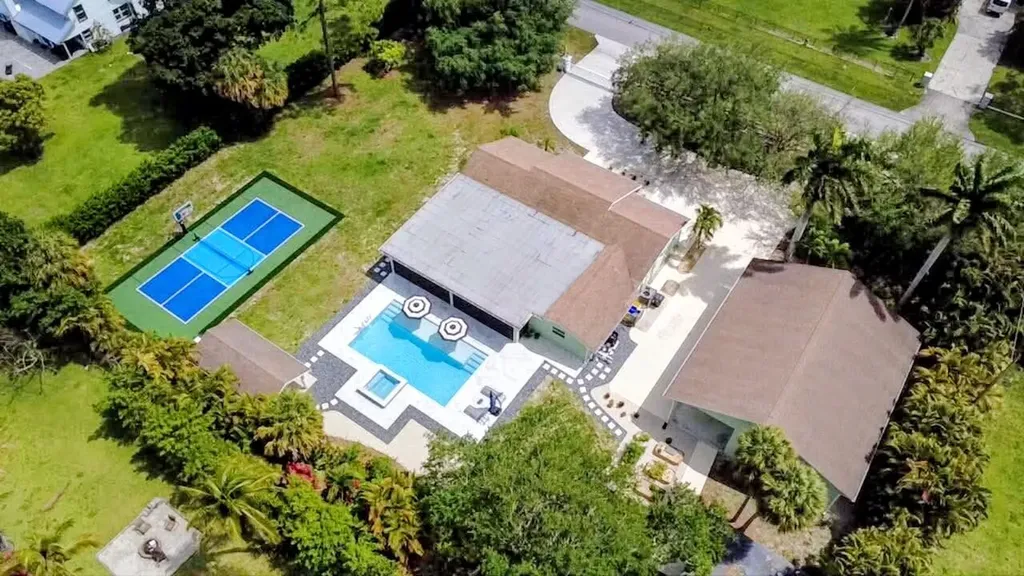 8763 Pinion Drive Lake Worth FL 33467