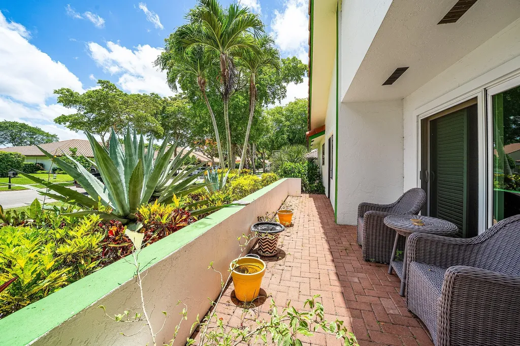 2601 NW 27th Terrace Boca Raton FL 33434