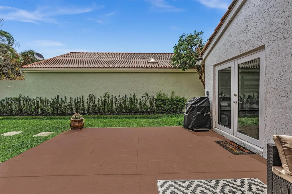 6207 La Vida Terrace Boca Raton FL 33433