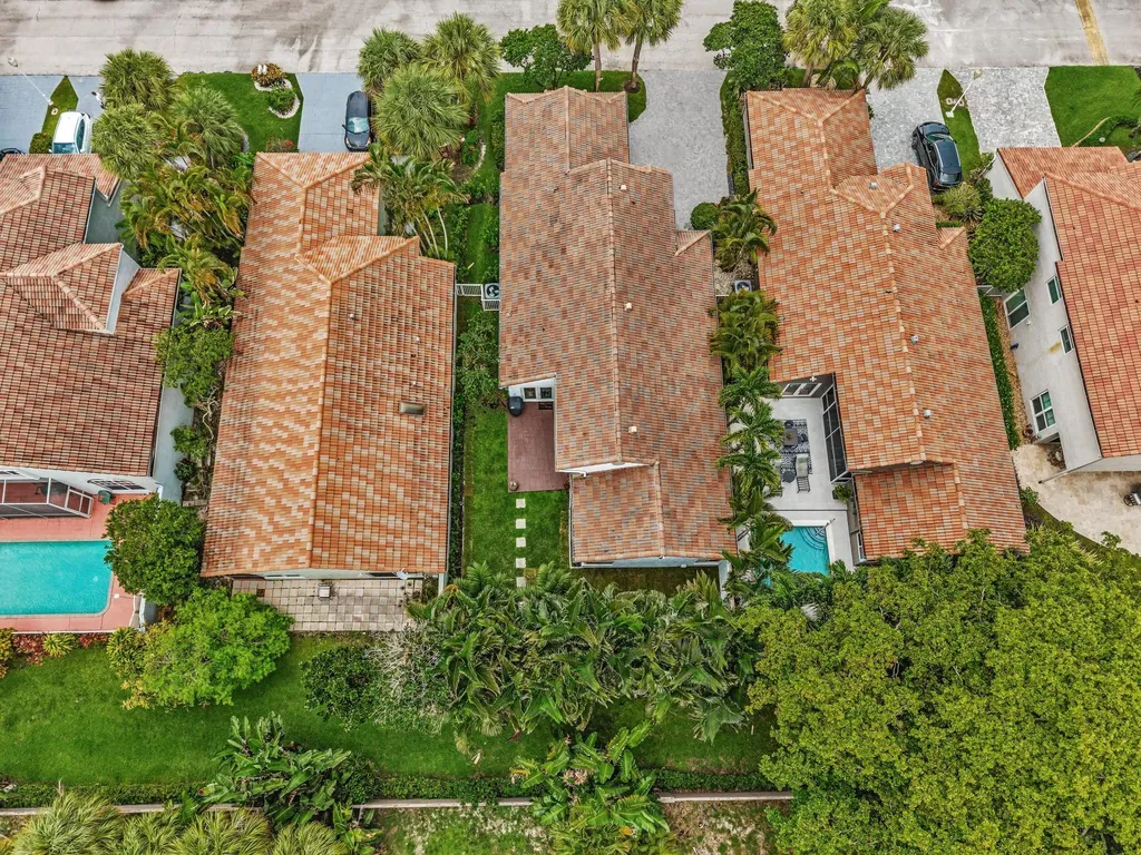 6207 La Vida Terrace Boca Raton FL 33433