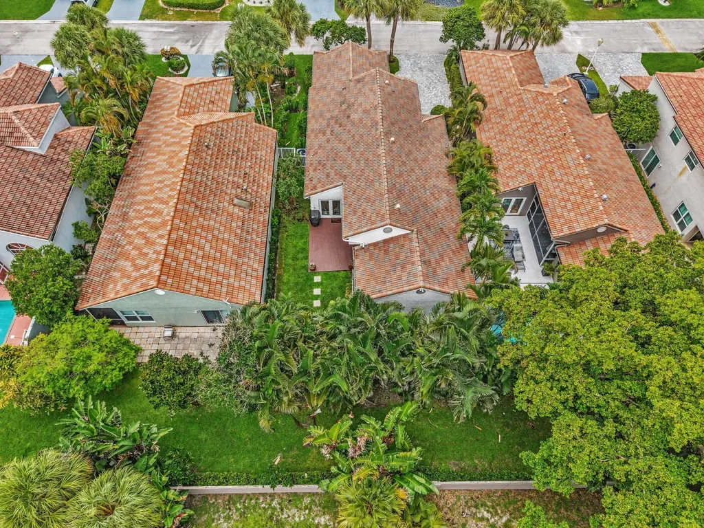 6207 La Vida Terrace Boca Raton FL 33433