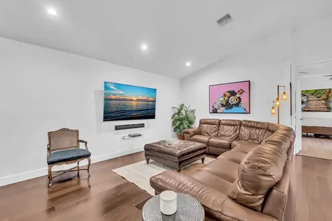 6207 La Vida Terrace Boca Raton FL 33433