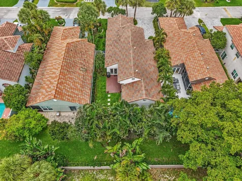 6207 La Vida Terrace Boca Raton FL 33433