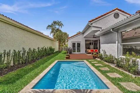6207 La Vida Terrace Boca Raton FL 33433