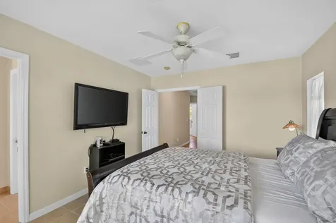 4202 Emerald Vista Lake Worth FL 33461