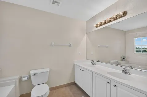 4202 Emerald Vista Lake Worth FL 33461