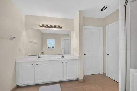 4202 Emerald Vista Lake Worth FL 33461