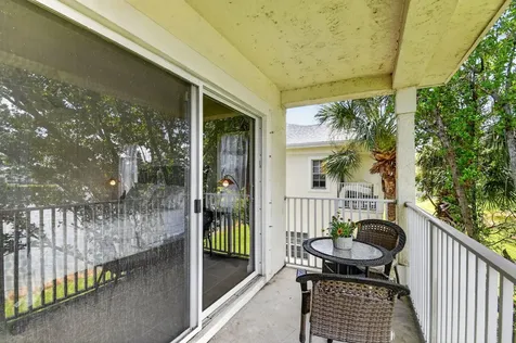 4202 Emerald Vista Lake Worth FL 33461