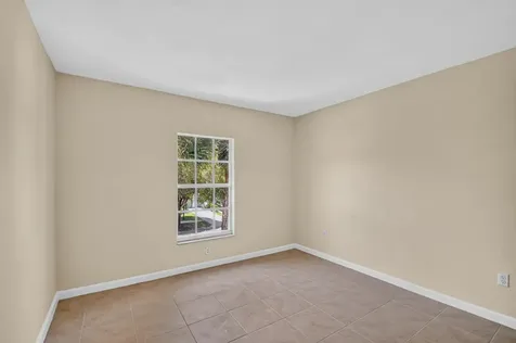 4202 Emerald Vista Lake Worth FL 33461