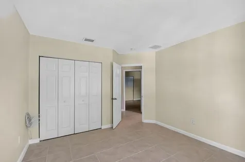 4202 Emerald Vista Lake Worth FL 33461