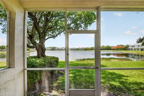 4202 Emerald Vista Lake Worth FL 33461