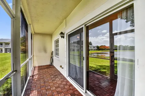 4202 Emerald Vista Lake Worth FL 33461
