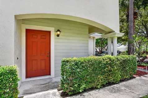 4202 Emerald Vista Lake Worth FL 33461
