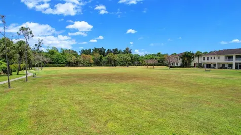 4202 Emerald Vista Lake Worth FL 33461