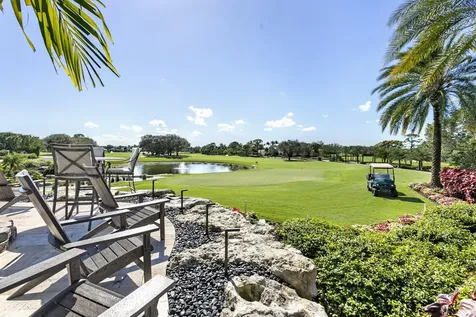 118 W Village Way Jupiter FL 33458