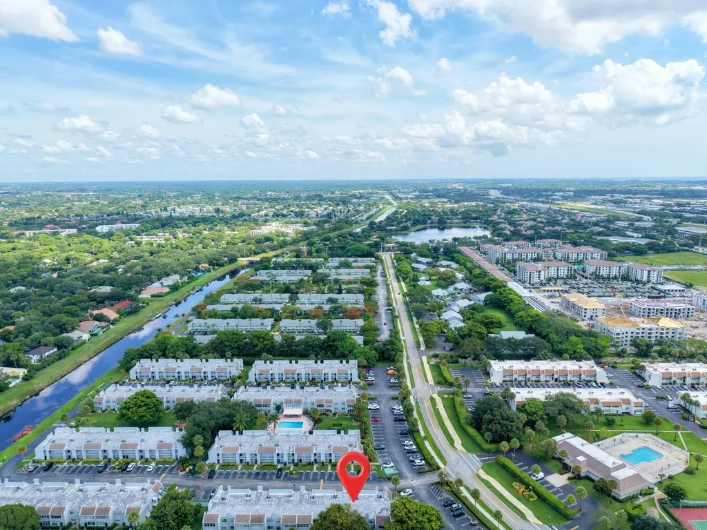 2940 SW 22nd Avenue Delray Beach FL 33445