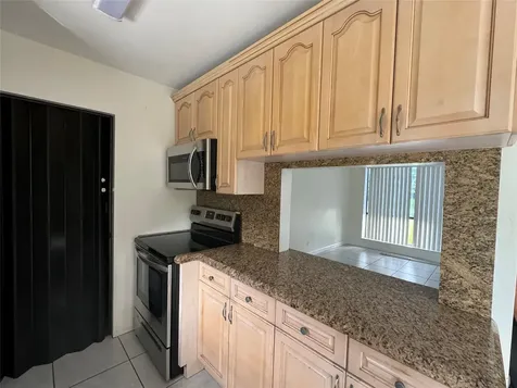 6101 NW 18th Street Margate FL 33063