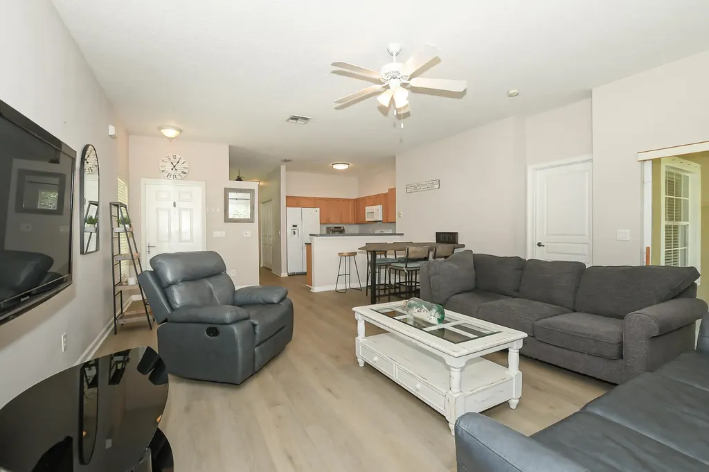 649 NE Bent Paddle Lane Port St Lucie FL 34983