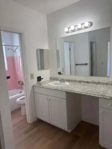 1911 NE 8th Court Fort Lauderdale FL 33304