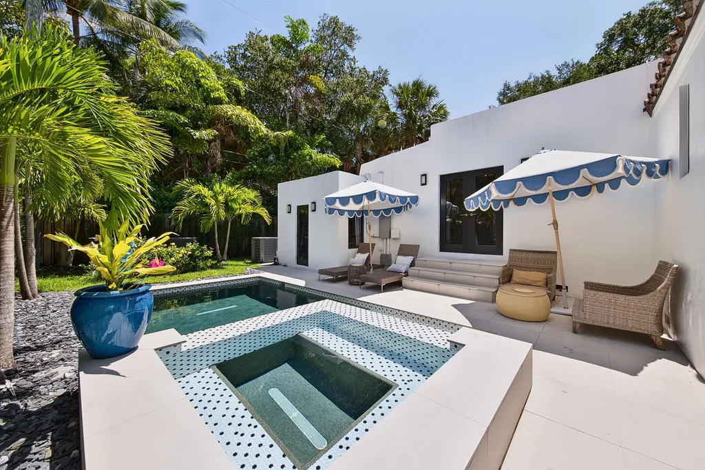 1010 N Rio Vista Boulevard Fort Lauderdale FL 33301