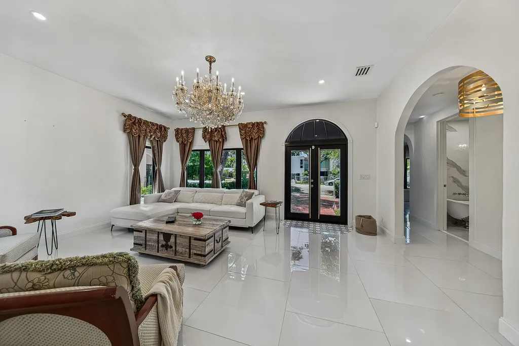 1010 N Rio Vista Boulevard Fort Lauderdale FL 33301
